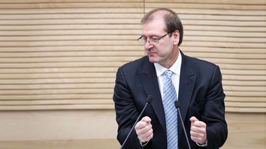 Парламент Литвы лишил неприкосновенности Успасских  - Литва и страны Балтии