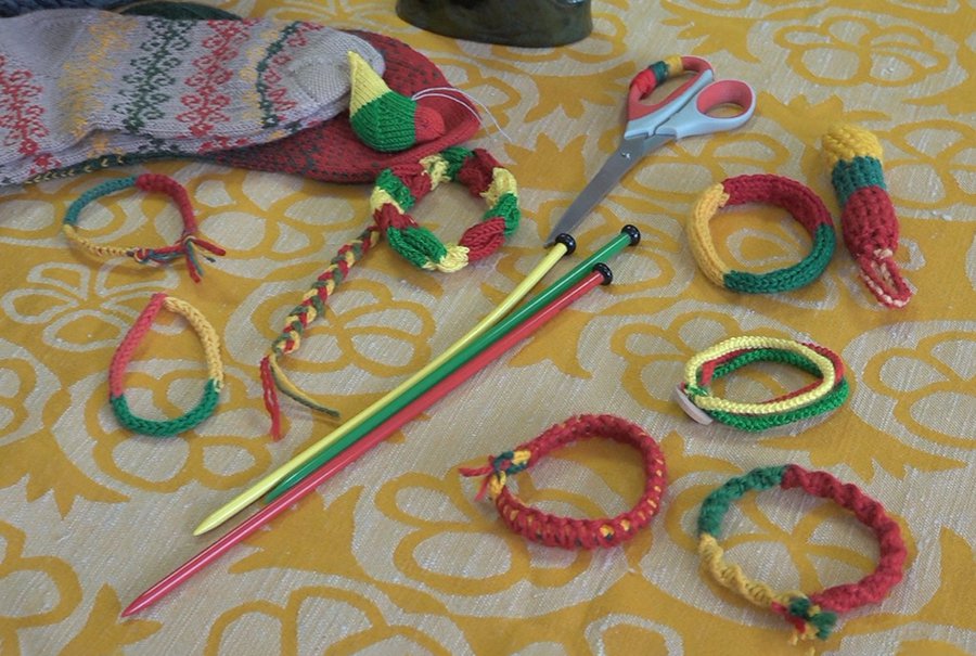 Украшения к 16-му февраля своими руками (видео) - Служба региональных новостей