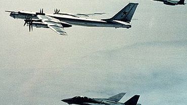 Американские истребители сопровождали российские бомбардировщики у берегов Аляски