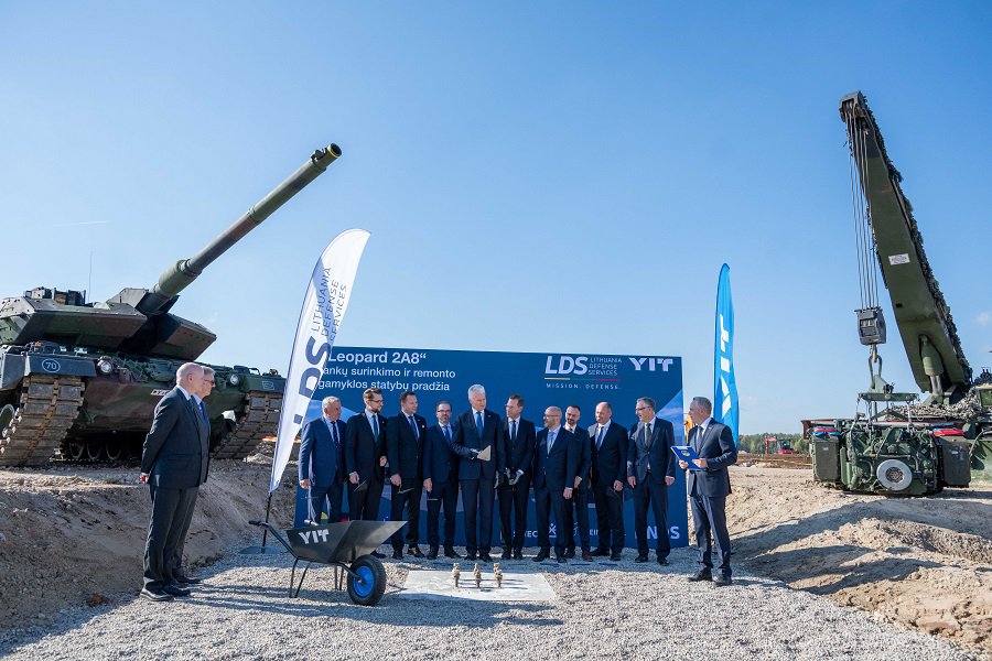 В Каунасе началось строительство центра сборки танков Leopard 2A8 - Литва и страны Балтии