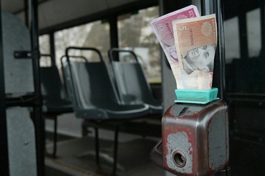 Переход Таллина на бесплатный общественный транспорт сэкономит таллинской семье до 600 евро в год

                                                  - Литва и страны Балтии