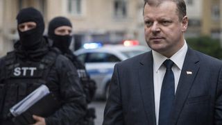 Обыски в Сейме: STT пришли к Сквернялису и Старкявичюсу