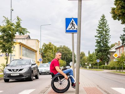 Марюс Монтикас постарается установить рекорд Гиннеса на дистанции 30 км на инвалидной коляске - В Висагинасе