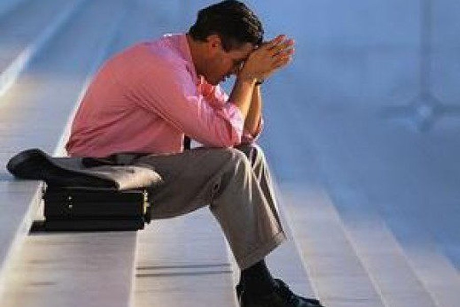 Литовский политик: Банки незаконно выгоняют людей из квартир за долги - Литва и страны Балтии