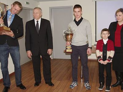 Евгению Шуклину — переходящий трофей легенд спортивной гребли - В Висагинасе