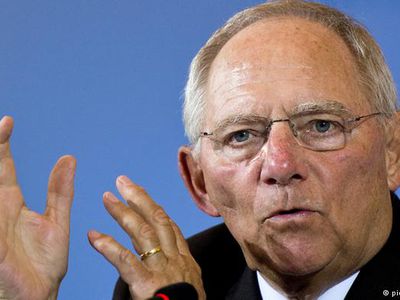 Немецкий министр назвал французский "Национальный фронт" фашистской партией - В Мире