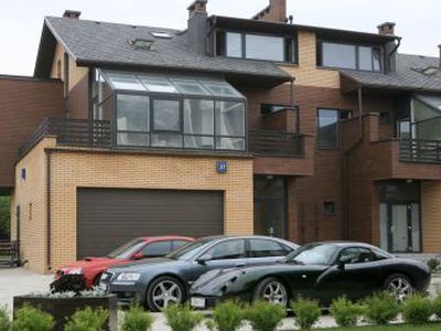 В Литве решено обложить налогами  «красивую жизнь»                                                     - Литва и страны Балтии