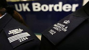 Работников миграционной службы Великобритании награждают за отказы беженцам