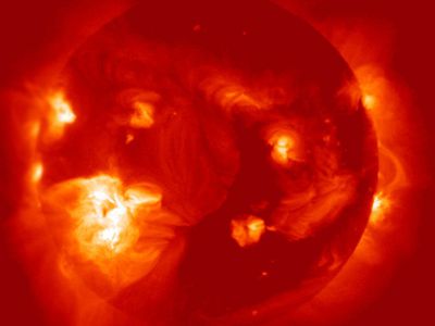 На Земле началась магнитная буря, спровоцированная выбросом плазмы Солнца - Наука и здоровье