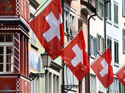 Швейцарцам придется выбрать из 116 вариантов гимна - Культурные и спортивные мероприятия