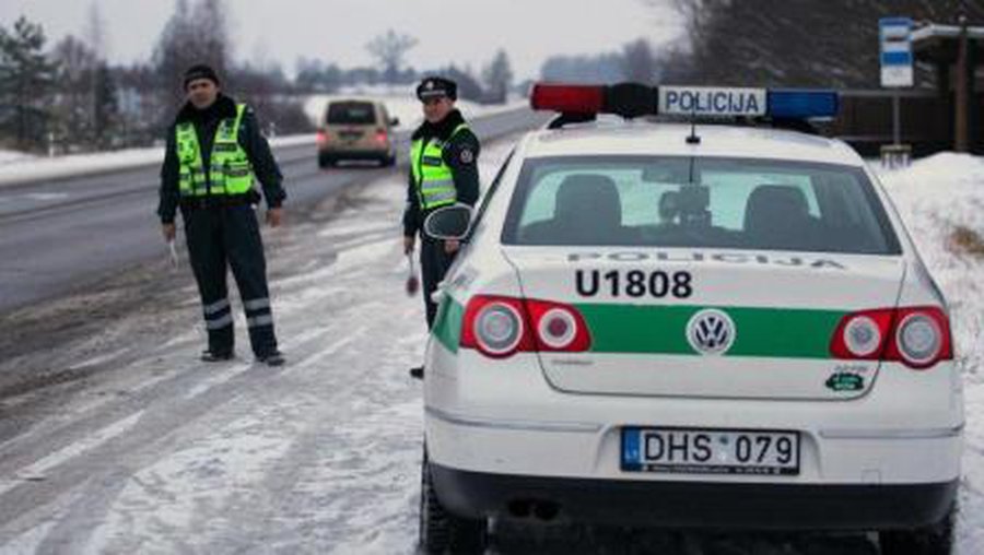 Pareigūnai drausmins pavojingai bei chuliganiškai vairuojančius piliečius - Įvykiai ir kriminalas