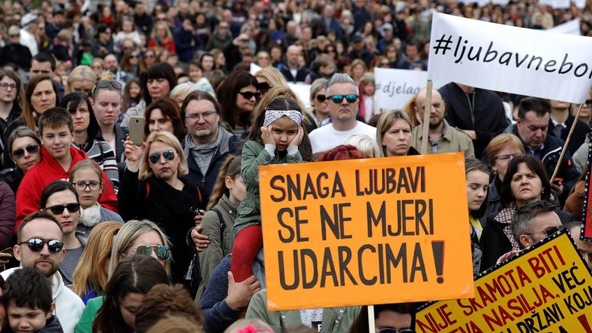 Kroatai protestavo prieš smurtą šeimoje
