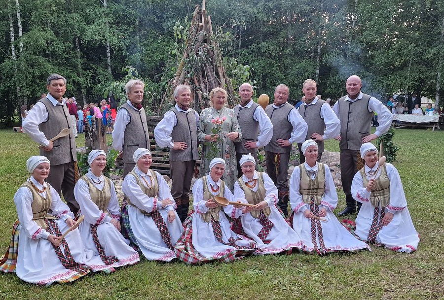 Приглашаем на красочный концерт KIEMAN SVEĆIAI SUVAŽIAVO - В Висагинасе
