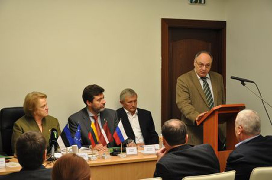 Соседей не выбирают - В Висагинасе