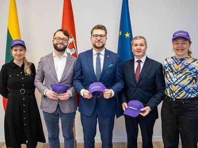 Новая образовательная программа "Experience AI " поможет 40 000 школьникам освоить основы искусственного интеллекта - Мир молодежи