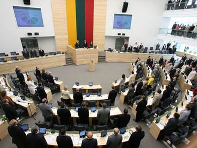 Спикер Сейма Литвы вынуждена 30 января созвать внеочередную сессию - Литва и страны Балтии