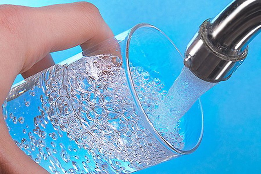 Победу над Гитлером отправили на кладбище: Литва за неделю - Литва и страны Балтии