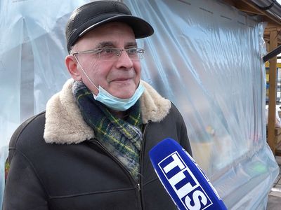 Традиционные поздравления висагинских мужчин к 8 марта (видео) - В Висагинасе