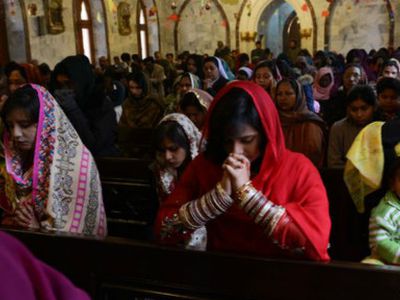 Пакистан: христиан приговорили к смерти за смс об исламе - В Мире