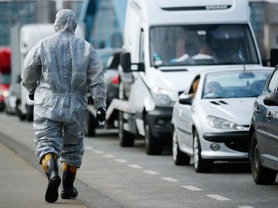 Литва продлит действие транзитного коридора для иностранцев до 24 марта - Литва и страны Балтии