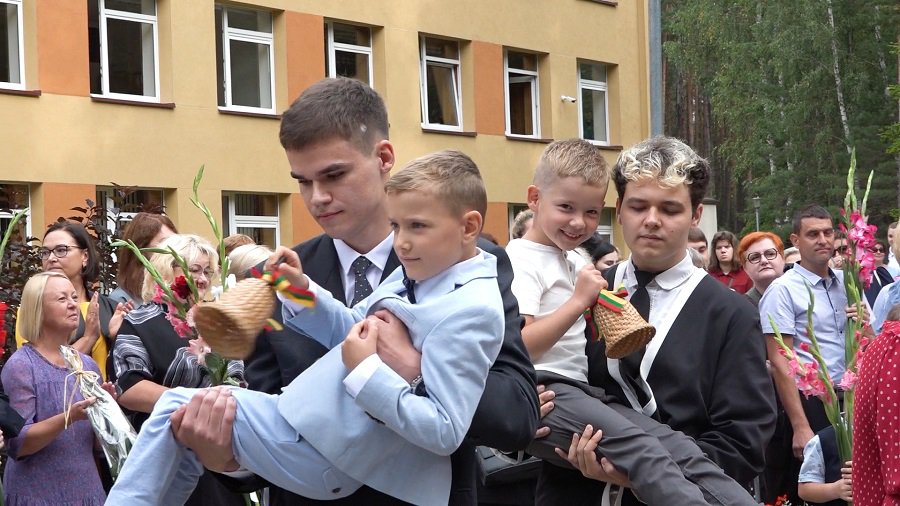 Как прошел День знаний в Висагинасе (видео) - В Висагинасе