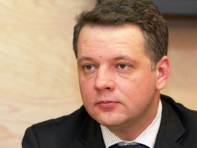 Литовским чиновникам зарплату будут насчитывать по формуле «сколько сделаешь, столько и заработаешь» - Литва и страны Балтии