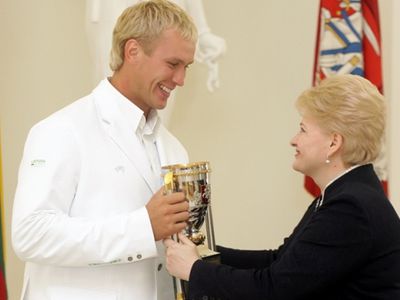 Евгений Шуклин отправился покорять Универсиаду - В Висагинасе