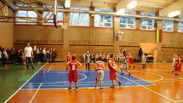 Юные баскетболисты приняли участие в предновогоднем турнире