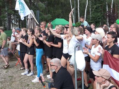 Фестиваль "Гонки на лодках-драконах" отпраздновал свое десятилетие (видео) - В Висагинасе