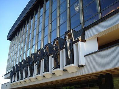 ЛНТОБ убрал из репертуара произведения русских композиторов: вместо это зрителям будут показаны литовские балеты - Кино и искусство