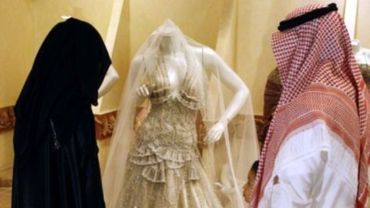 Латвийские девушки учат арабский, чтобы выйти замуж за арабских шейхов