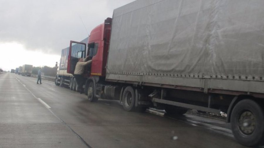 Блокада литовских автоперевозчиков не прекратилась - Хобби, отдых и развлечения