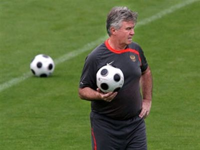 Хиддинк назвал состав сборной России на отборочный матч ЧМ-2010 - Культурные и спортивные мероприятия