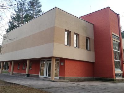 Висагинцы возмущены: «Почему на свободе остается избивший женщину мужчина?» - В Висагинасе