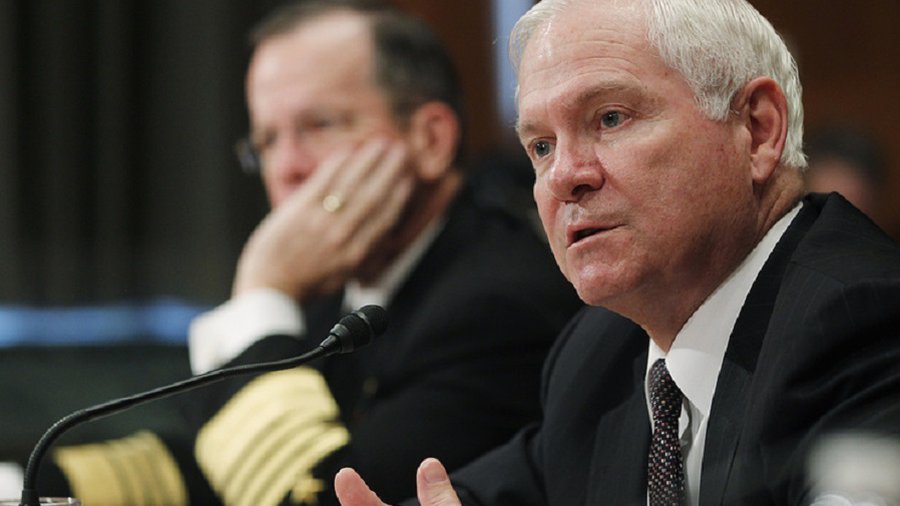 Экс-глава ЦРУ не верит в существование в США "тайного сообщества" недругов Трампа - В Мире