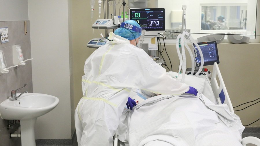 В Вильнюсской клинической больнице для подготовленных больных коронавирусом коек свободны всего 8 - Р. Шимашюс - Литва и страны Балтии