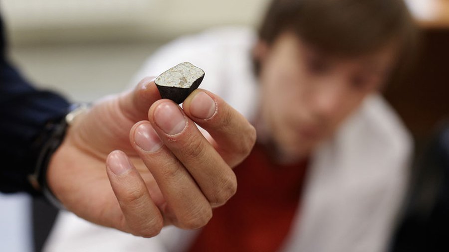 Геологи рассказали о природе челябинского метеорита - Наука и здоровье