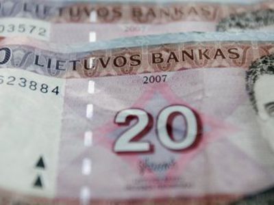 Kiek reikia darbuotis, norint atidirbti už pašalpą? - Lietuva ir Baltijos šalys