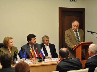 Соседей не выбирают - В Висагинасе