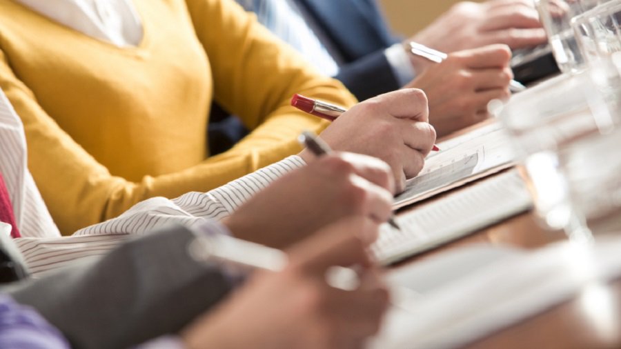 На совершенствование квалификации работников - 2,8 млн. евро - Экономика и бизнес