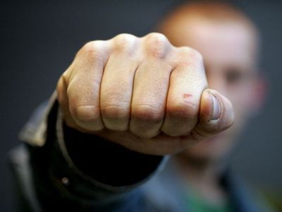 В сводке происшествий за выходные дни информация о домашнем насилии - Происшествия и криминал