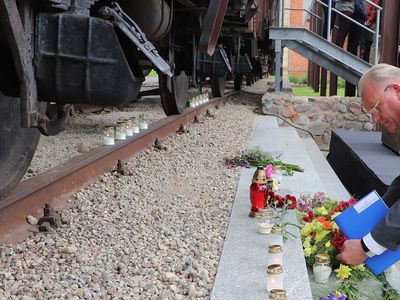 Литва будет отмечать дни Скорби и надежды и Оккупации и геноцида - Литва и страны Балтии