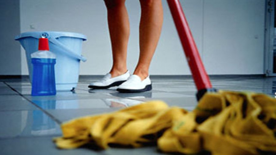 В Италии уборщица выбросила в мусор современное искусство, приняв его за мусор - Культурные и спортивные мероприятия