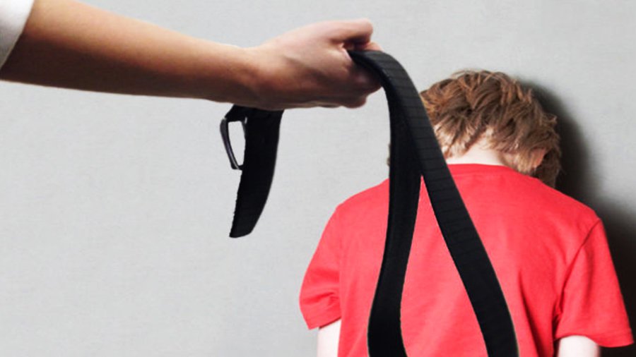 Родители против инициативы запретить физические наказания в Литве - Литва и страны Балтии