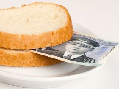 Горячая линия TTS: Какие изменения ждут получателей социального пособия? - В Висагинасе