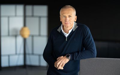 Андреюс Трофимовас: как автобусы из Литвы стали спасением для жителей охваченного огнём Мариуполя (фотогалерея) - В Мире