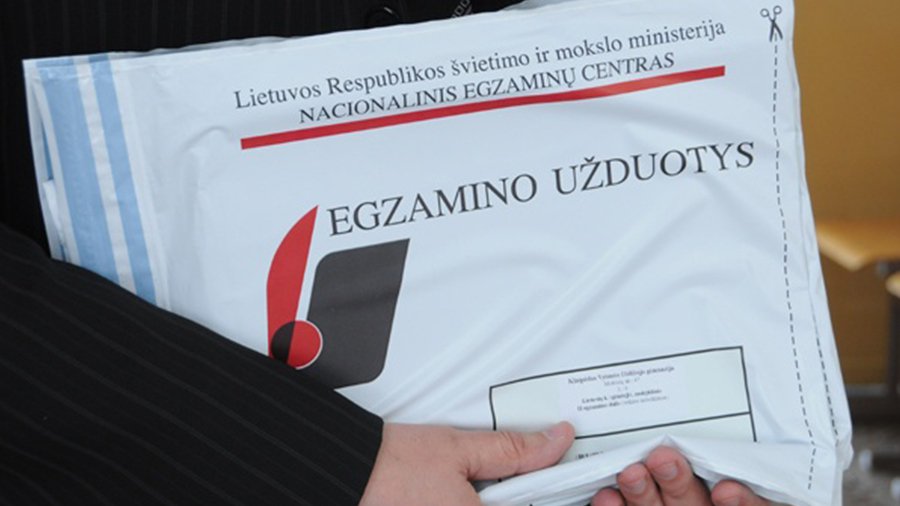 Выпускники школ нацменьшинств экзамен по литовскому языку сдали хуже - Литва и страны Балтии