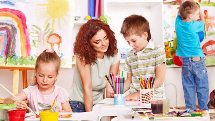 С сентября детям в садиках предложат и вегетарианское питание - Литва и страны Балтии