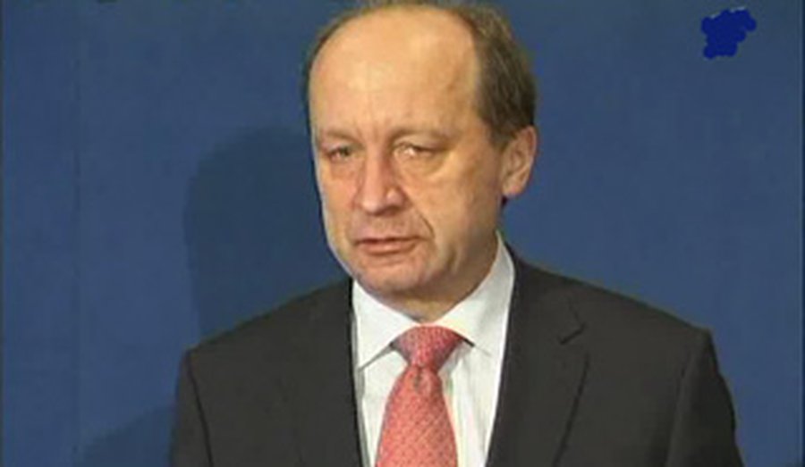 Расходы сектора власти могут сократиться на 1 млрд. литов  - Литва и страны Балтии