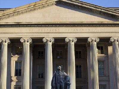 Россия выбыла из списка крупнейших держателей казначейских бумаг США - В Мире